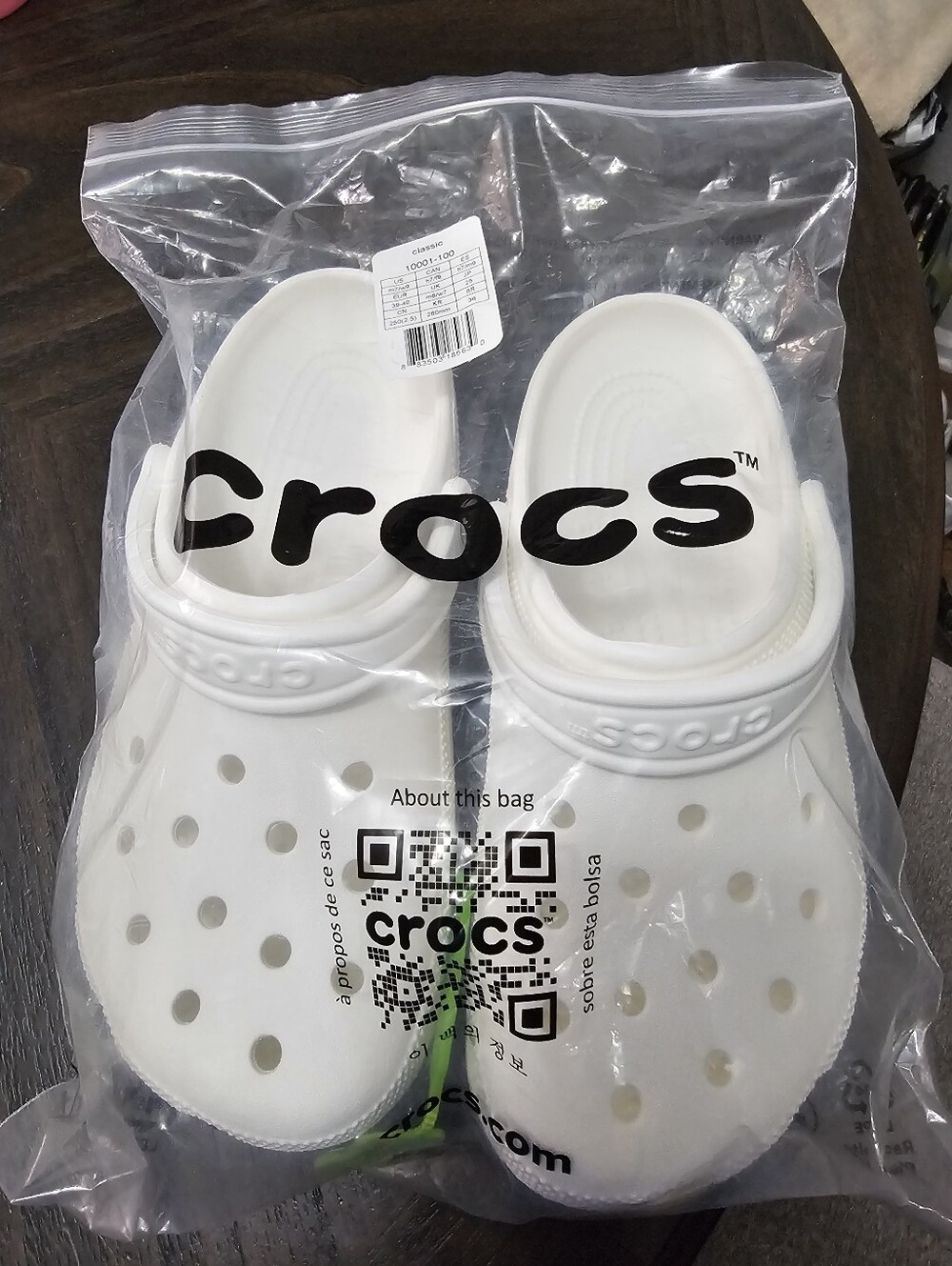 Crocs Size 9 Women  Boys 7  Brand New